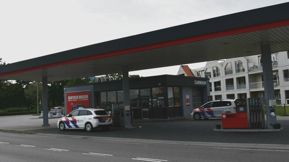 Gewapende overval tankstation Terneuzen: politie op zoek naar overvaller op de fiets