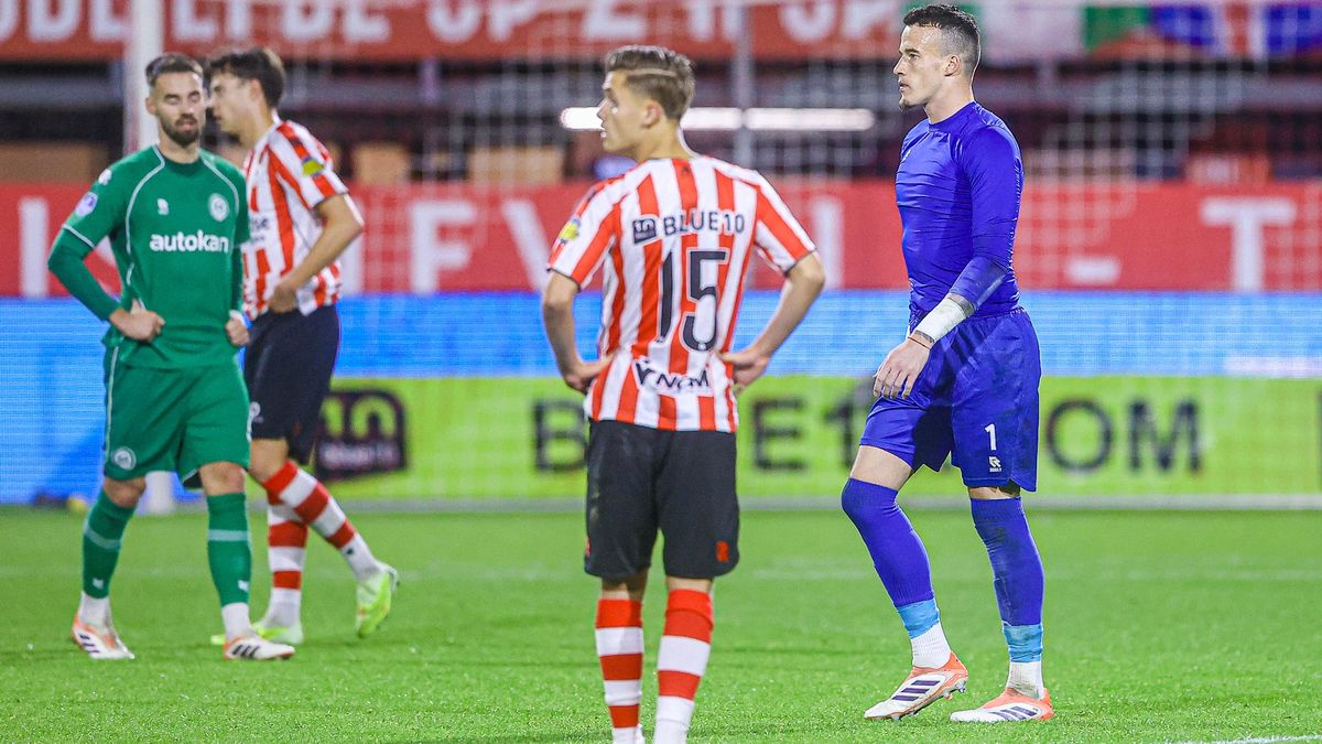 FC Groningen uitgeschakeld in de beker na knotsgek duel tegen Sparta