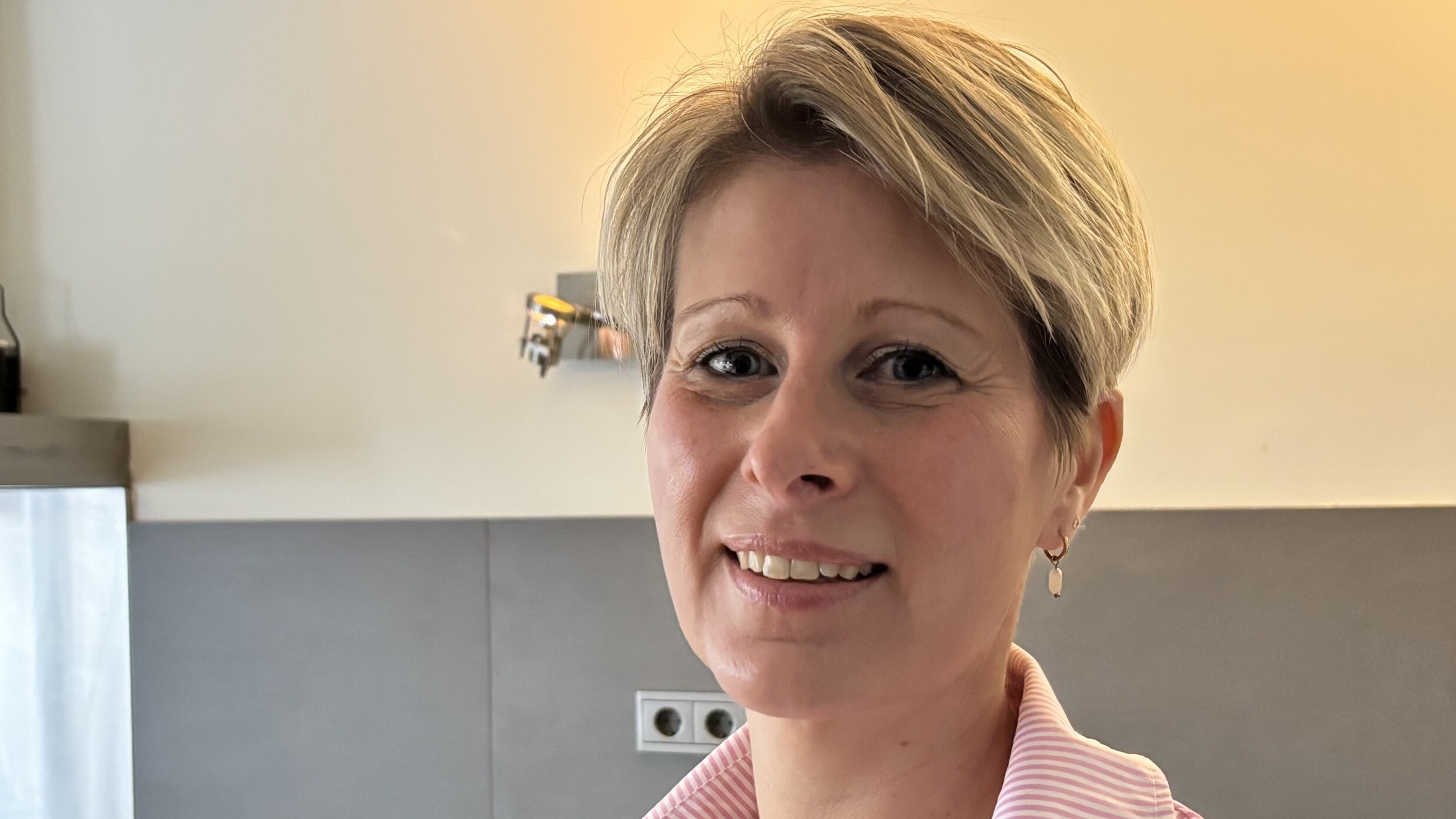 Anita Holwerda hat post-covid. Se wurket mei in puntesysteem om oerdei genôch enerzjy te hâlden.