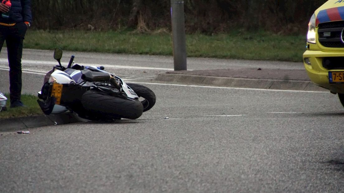 Motorrijder gewond bij aanrijding in Haaksbergen