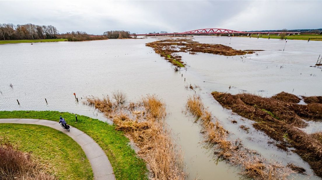 Waterstand IJssel gaat stijgen, nog geen sprake van alarmerend