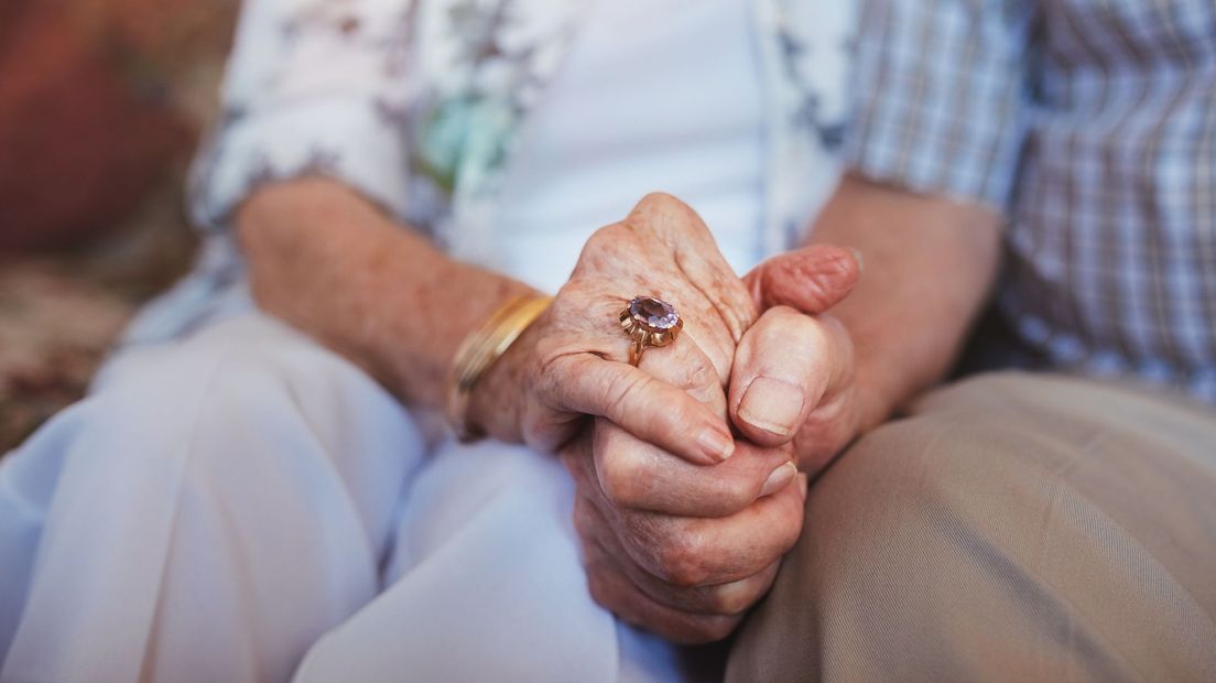 Sterftecijfer Overijssel gedaald, CBS signaleert voor het eerst einde aan oversterfte
