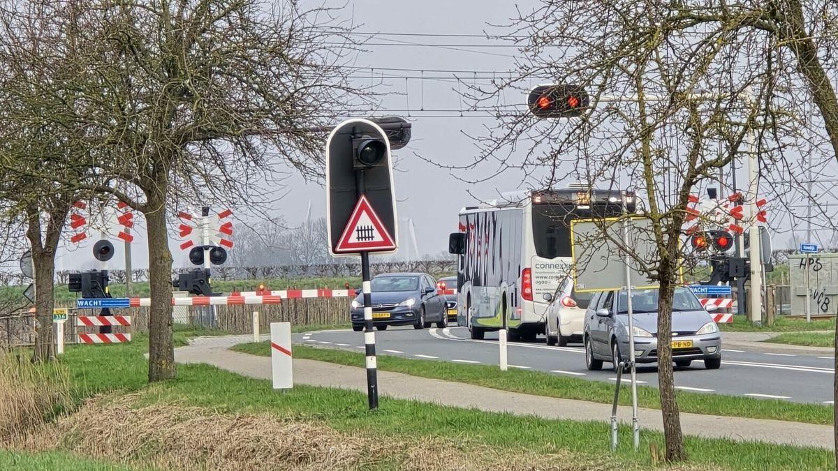 Seinstoring tussen Bergen op Zoom en Kruiningen-Yerseke: tot kwart over acht geen treinen en spoorbo