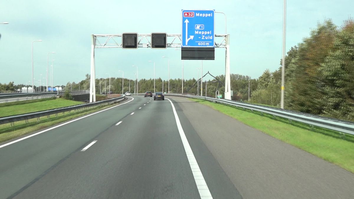 20 meter hoog kunstwerk langs A28 en A32 onthuld