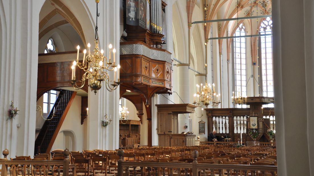 Inbrekers in Hattem en Heerde hebben het gemunt op kerkgangers. De politie in Hattem roept op goed te blijven opletten rond kerktijd.