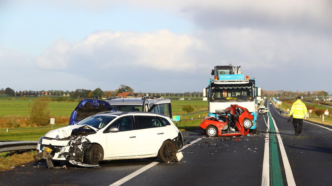 Bij het ongeluk raakten meerdere mensen gewond