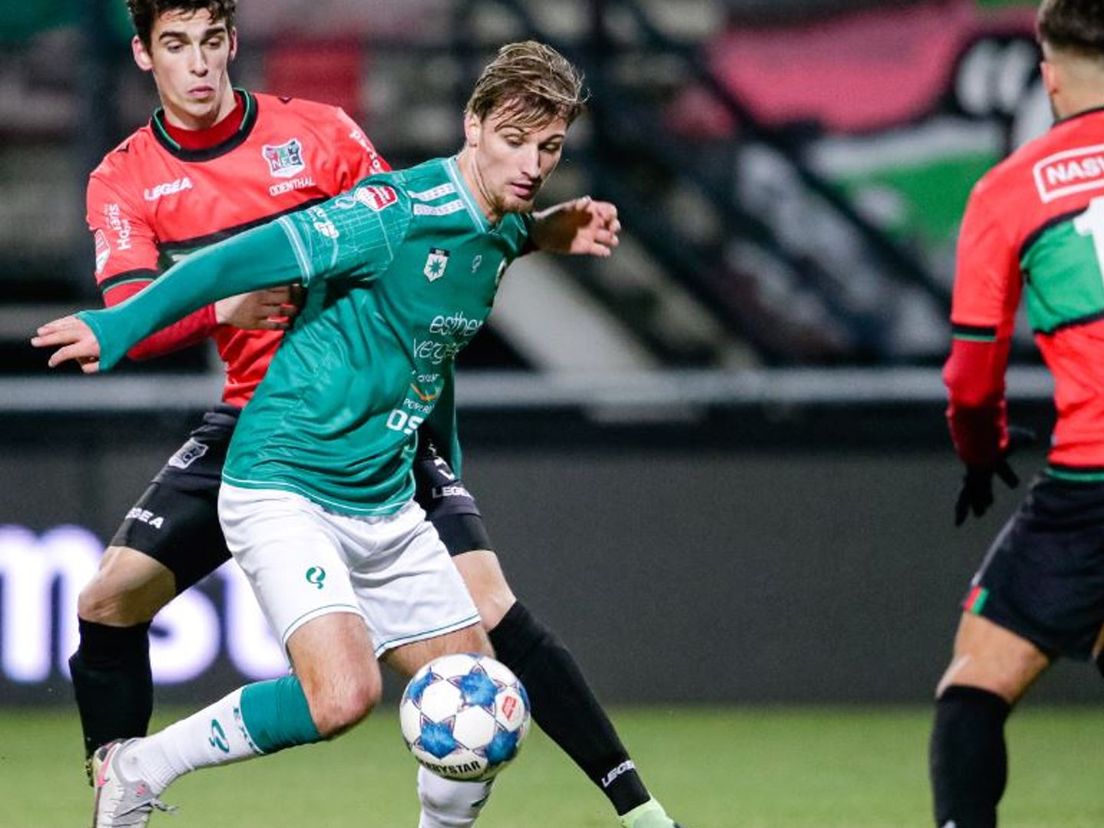 Voormalig Excelsior-spits Stijn Meijer is een van de nieuwe aanwinsten van FC Dordrecht