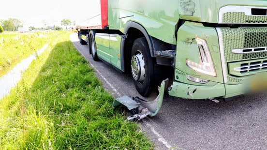 Auto in sloot • overval bij juwelier