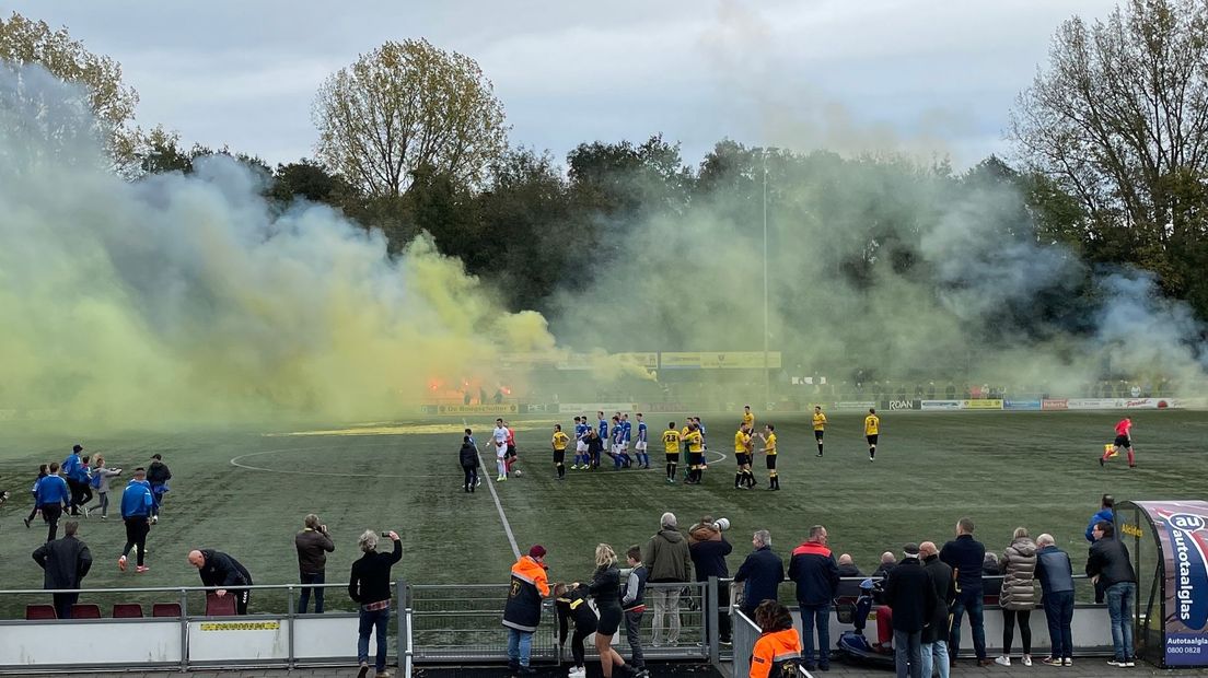 Derbysfeer bij Alcides - Hoogeveen