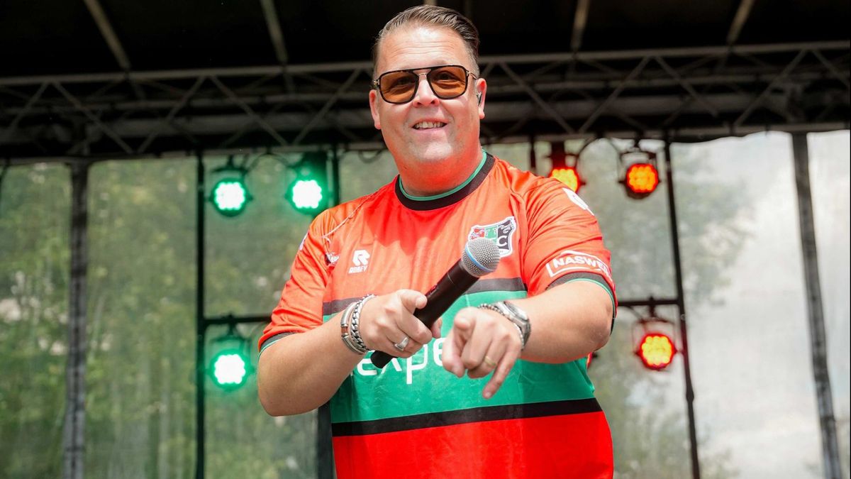 Piroe naar West Ham • Rutger van Barneveld bij NEC