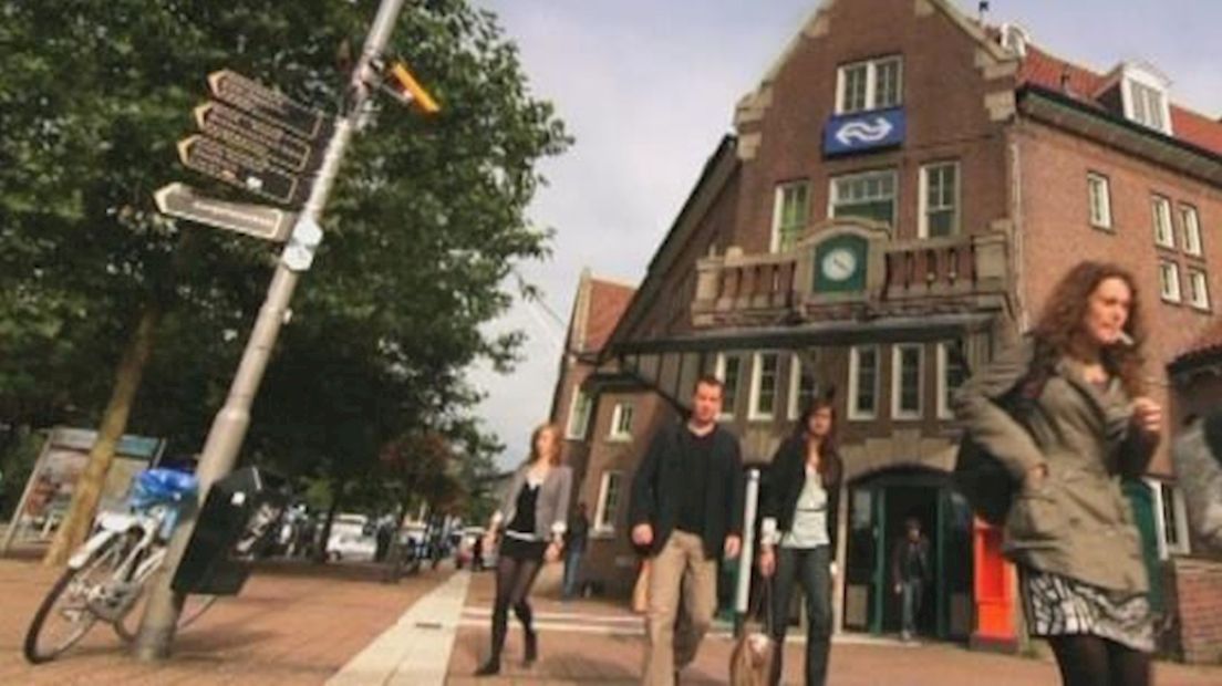 Man mishandelt BOA's op station Deventer