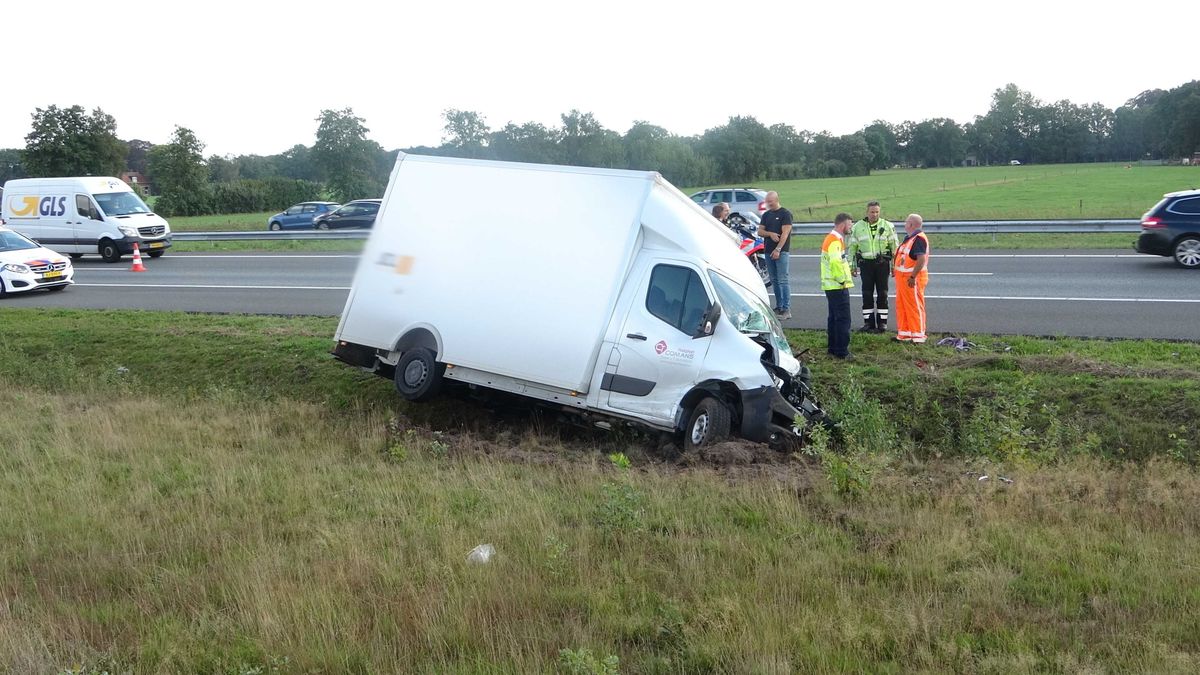 File op A28 door ongeluk bij Rogat