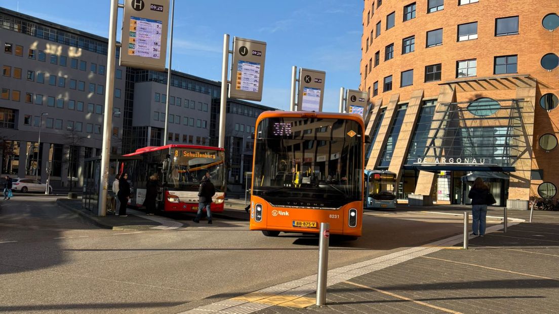 Bussen op station Amersfoort
