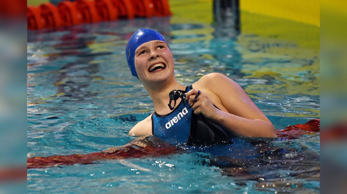 Paralympysk swimster Liesette Bruinsma fan Wommels