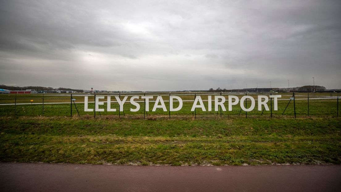 Duizenden Gelderlanders vrezen voor de gevolgen van Lelystad Airport.