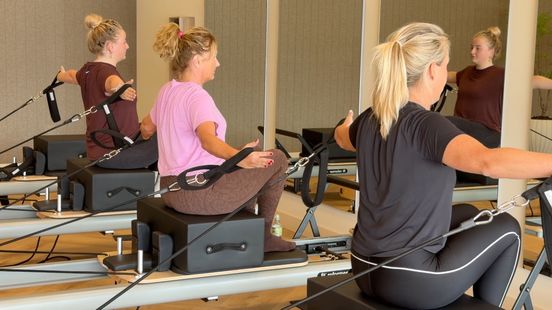 Internethype bereikt Dokkum: Reformer Pilates trekt veel enthousiaste mensen Nieuws