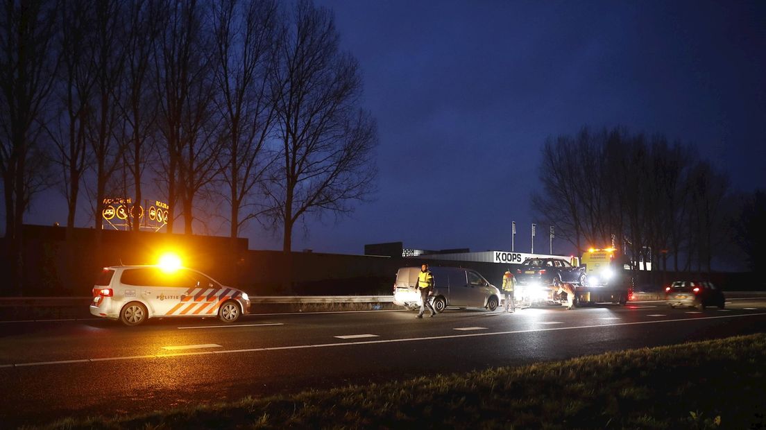 Kop-staartbotsing op A28