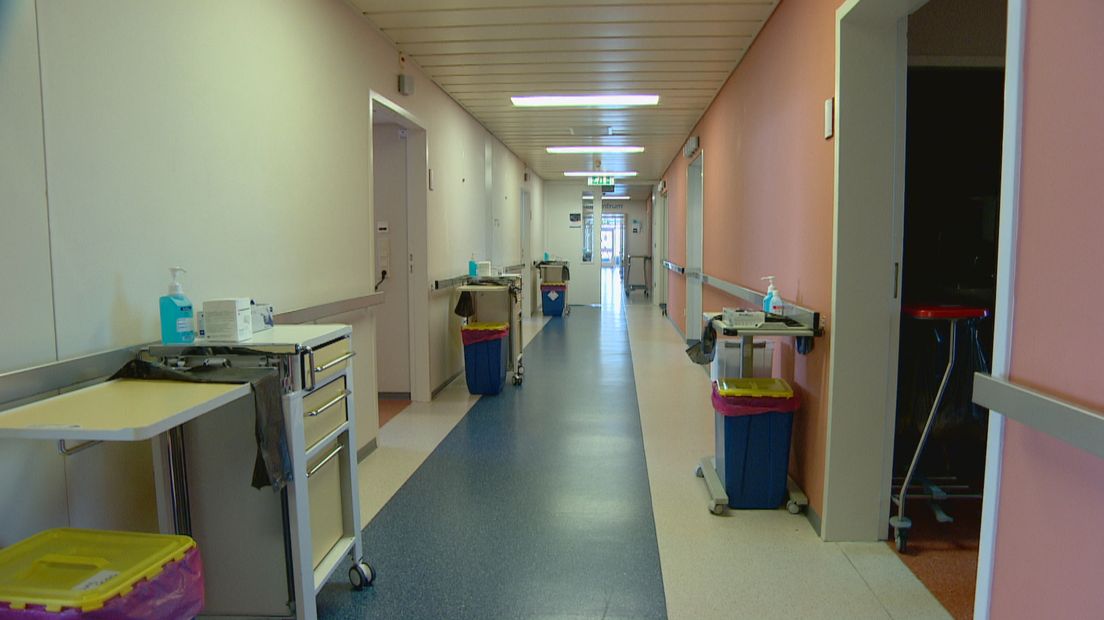 Zo ziet de speciale corona-afdeling in het ziekenhuis in Oostburg eruit