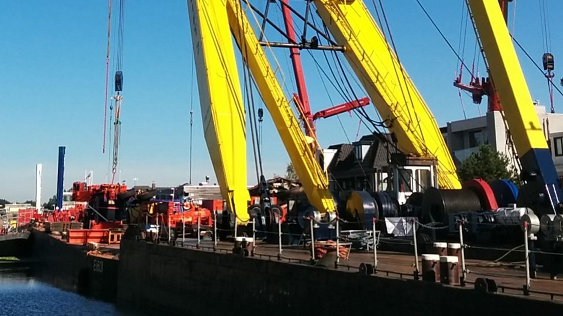 Berging kraan Alphen aan den Rijn - Foto Till Behne