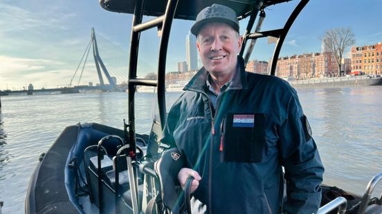Nieuwe situatie op water bij Erasmusbrug zit deze bootbedrijven dwars: ‘Het wordt onveiliger’