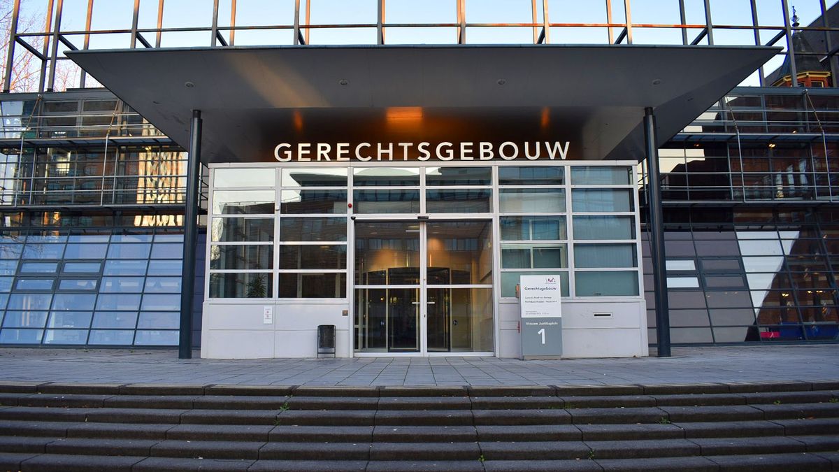 Protest bij rechtbank na vrijspraak in verkrachtingszaak Nieuwegein