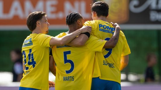 Uitslagen amateurvoetbal | FC Lisse wint topper van FC Rijnvogels - Quick Boys vernedert Katwijk Nieuws