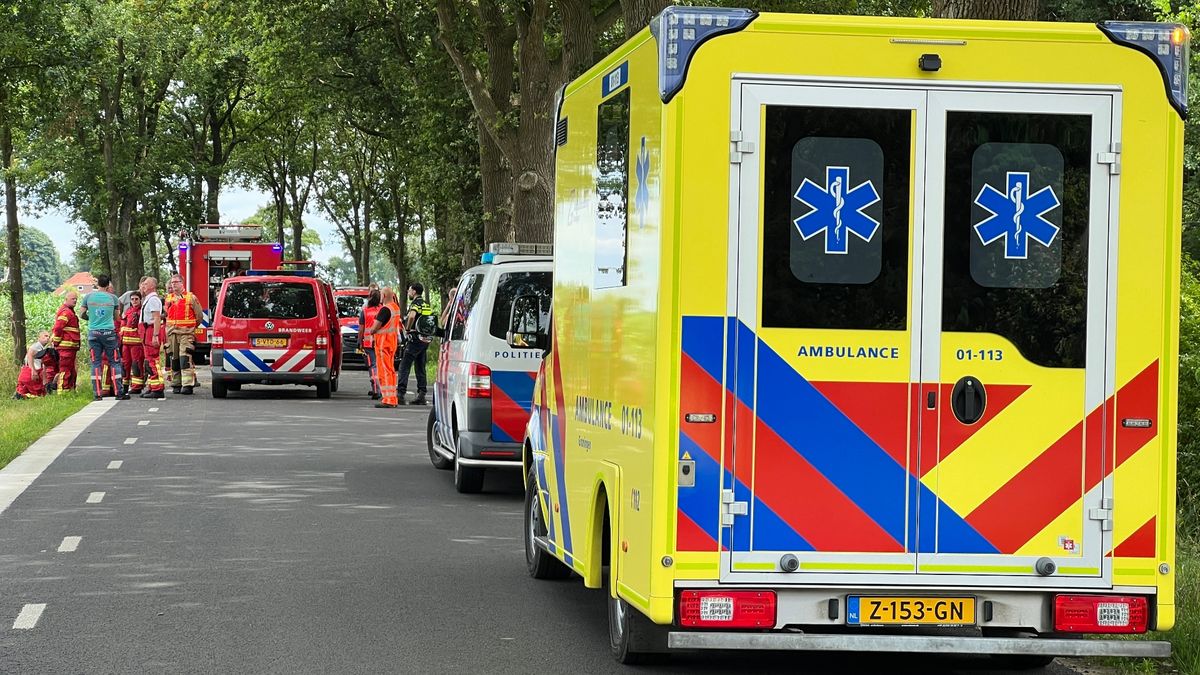 112-nieuws zondag 13 juli: Gewonde bij mogelijke steekpartij in Stad • Bestelbus botst op boom bij B