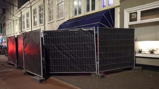 Politie valt café binnen, twee mensen opgepakt voor drugshandel Nieuws