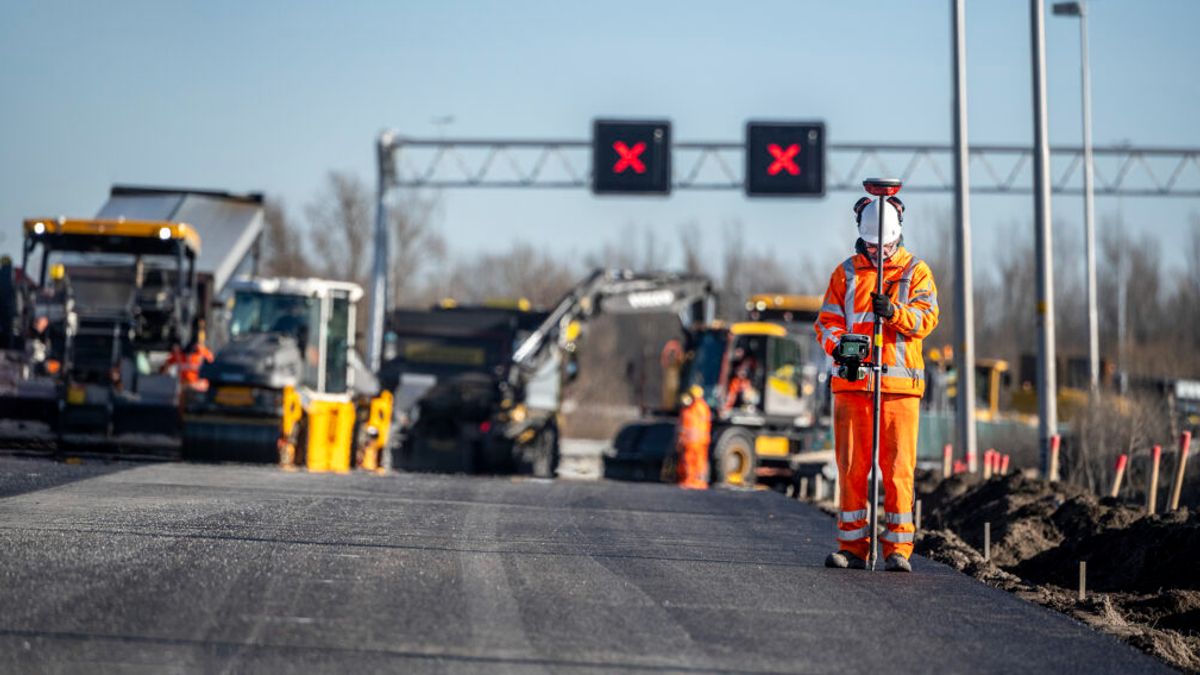 A35 bij Hengelo opnieuw dicht: warmte gooide roet in het eten
