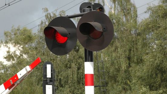 Weer treinverkeer tussen Oss en Nijmegen na aanrijding. Weer treinverkeer tussen Oss en Nijmegen na aanrijding.