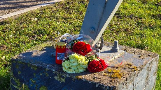 Elias Z. reed 186 km/u waar 50 mocht en blijft na dodelijke aanrijding nu langer achter de tralies. Elias Z. reed 186 km/u waar 50 mocht en blijft na dodelijke aanrijding nu langer achter de tralies.