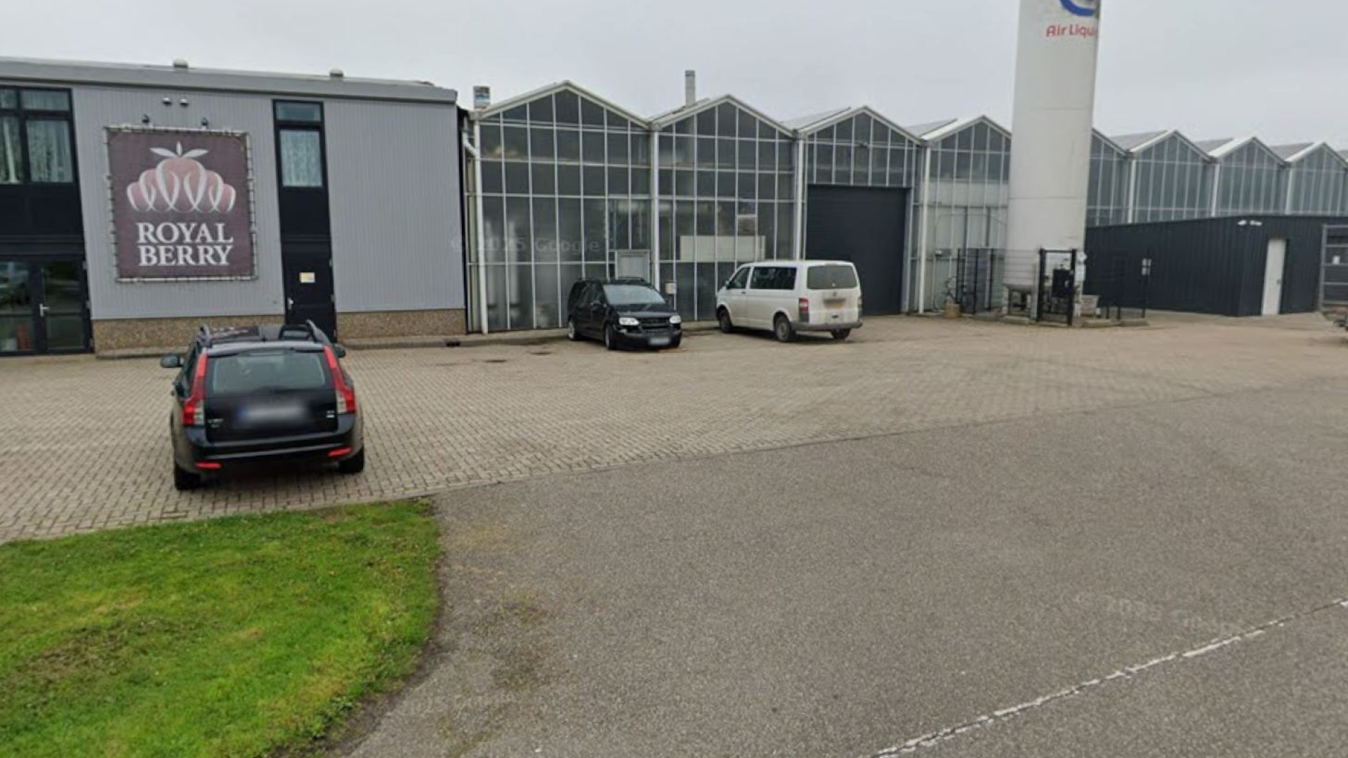 Aardbeien en bussen gaan stroom delen