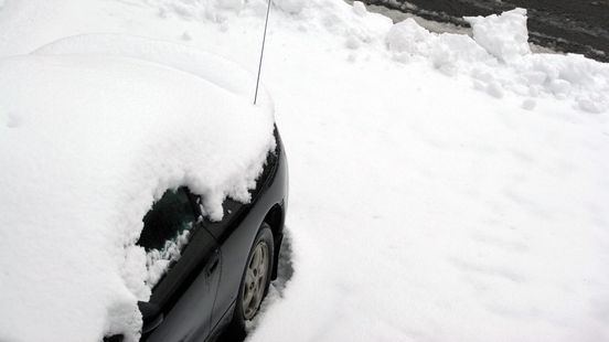 Code oranje van kracht: KNMI waarschuwt voor gladheid en sneeuw