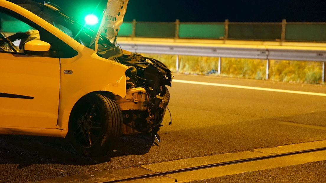 Automobilist gewond na ongeluk op A1 tussen Deventer en Wilp