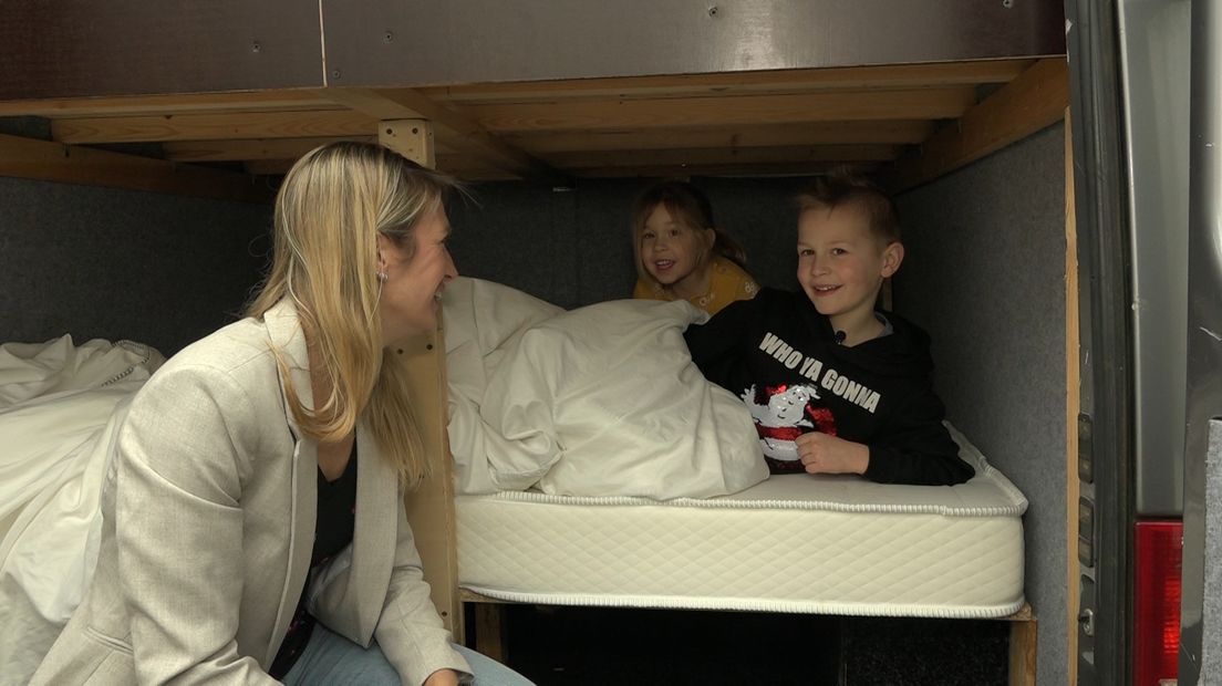 Veel Wilpenaren laten dit weekend huis en haard achter. Voor hun eigen veiligheid, want vlak naast het dorp wordt een V1-bom ontmanteld en daarom moeten de bewoners van zo'n 400 huizen vertrekken.