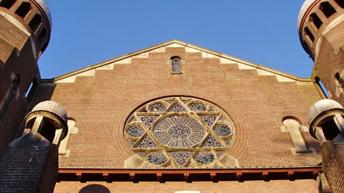 Een archieffoto van de synagoge in Groningen