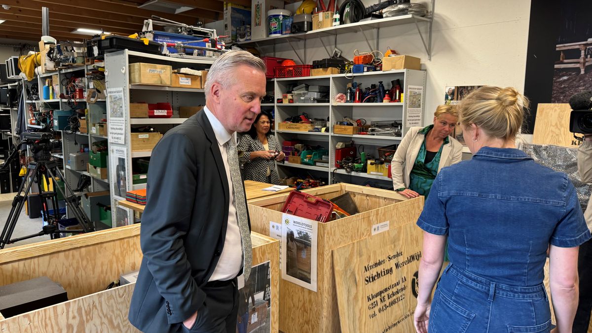 Afgewezen asielzoekers krijgen spullen voor nieuwe start