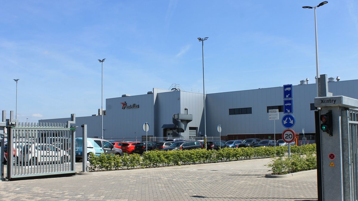 Poortactie vanwege vastgelopen cao-onderhandelingen bij medicijnenfabriek Meppel