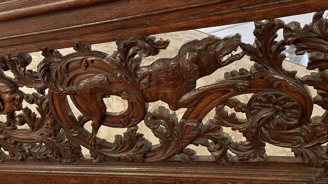 Detail houten trap, Mauritshuis