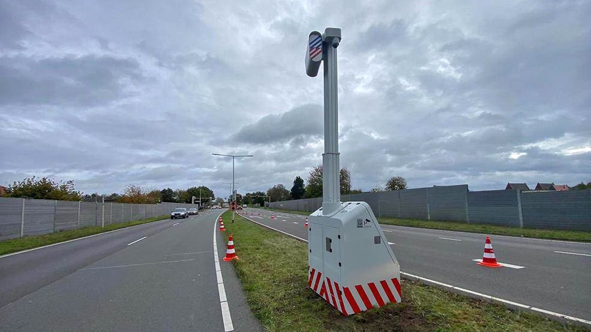 Fryslân doet mee aan proef met flitspalen die steeds op een andere plaats opduiken