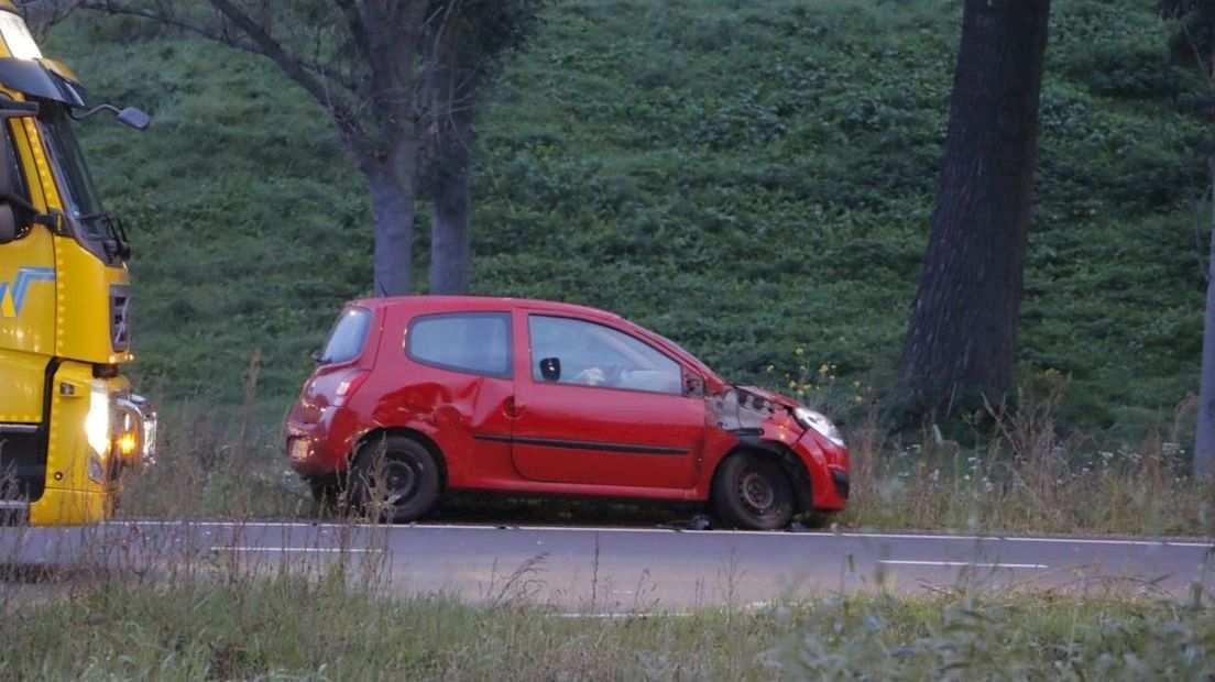 Auto betrokken bij aanrijding met motorrijder