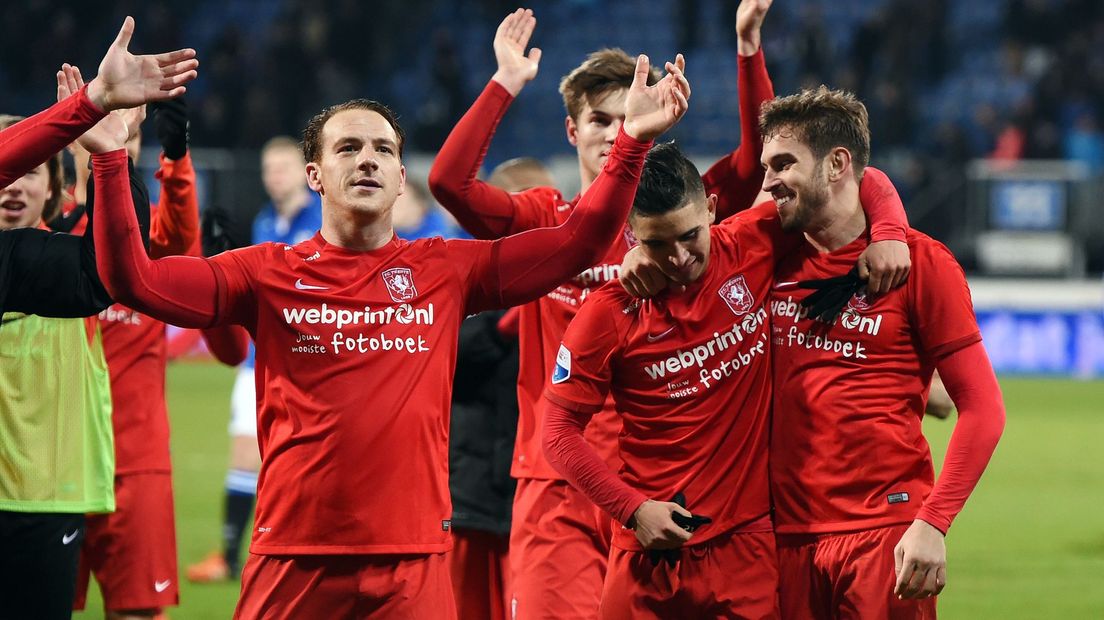 Robbert Schilder, Felipe Gutierrez en Bruno Uvini na de zege van FC Twente op sc Heerenveen in 2016