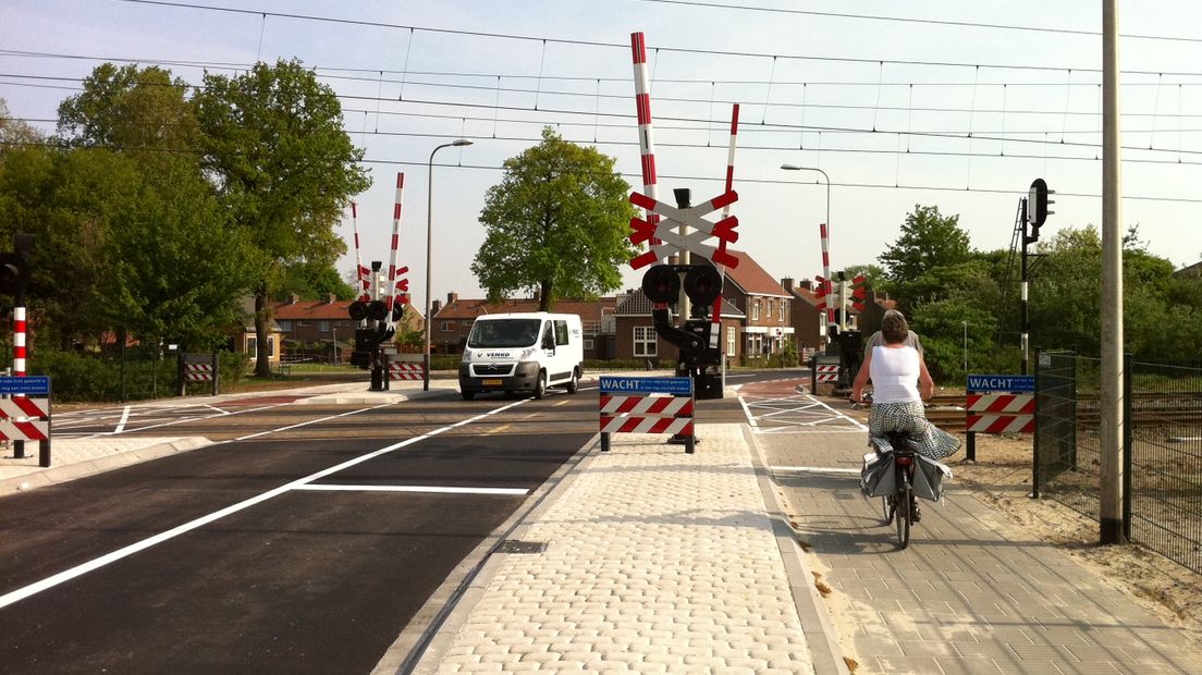 fiets_hoogeveen_oversteek_dd8133a2299d3858c125787e0052210c.jpg