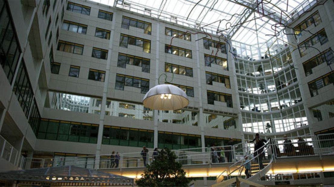 Ziekenhuis Rijnstate is bang voor een toename van onverzekerden als op 1 januari de grens open gaat voor Roemenen en Bulgaren.