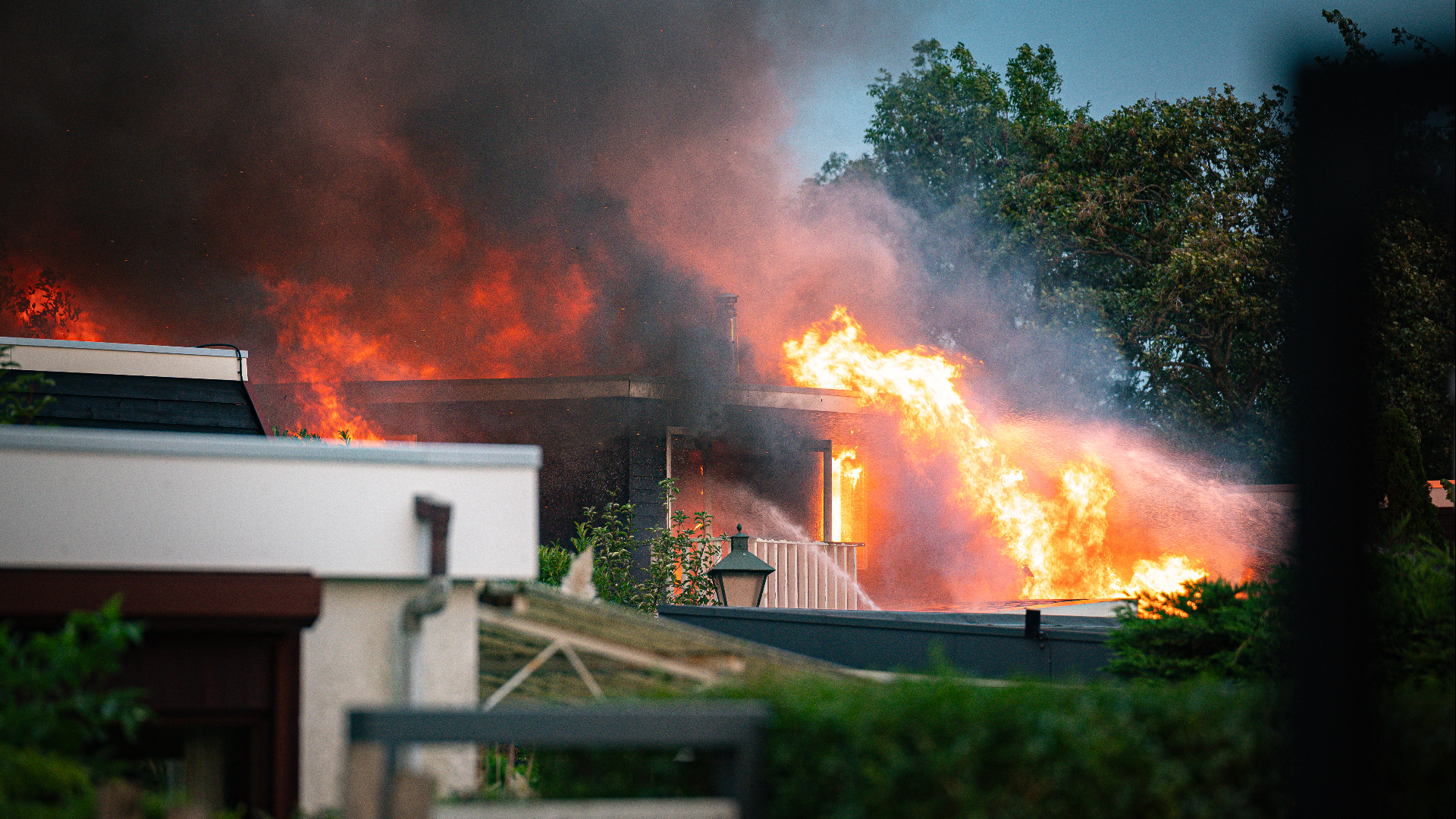 De brand woedde op een vakantiepark van EuroParcs.