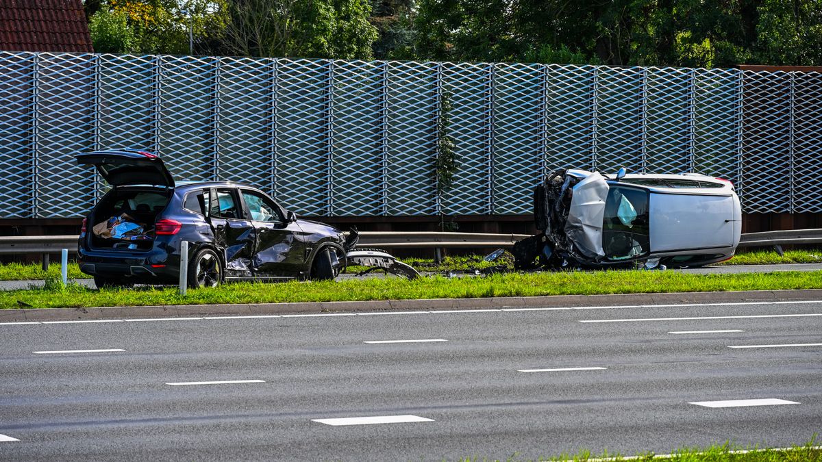 Meerdere gewonden bij ernstig ongeluk, vier ambulances en traumahelikopter opgeroepen