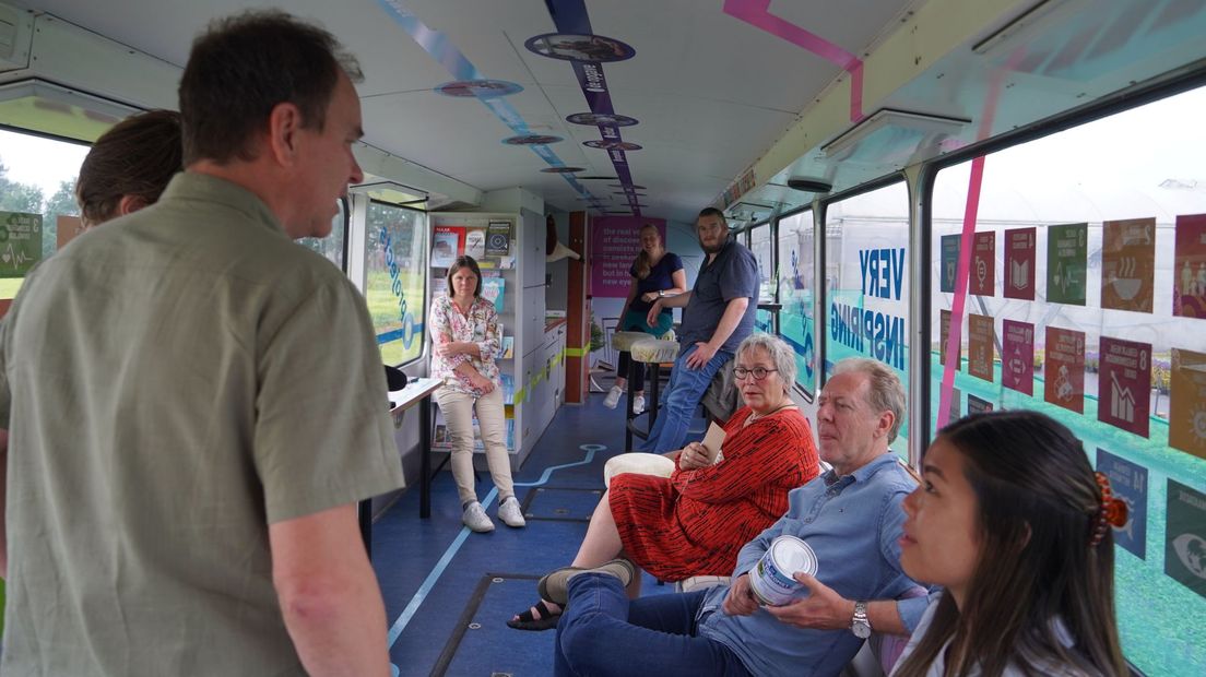 De bus in om te bespreken hoe Noordenveld de duurzame ontwikkelingsdoelen kan behalen