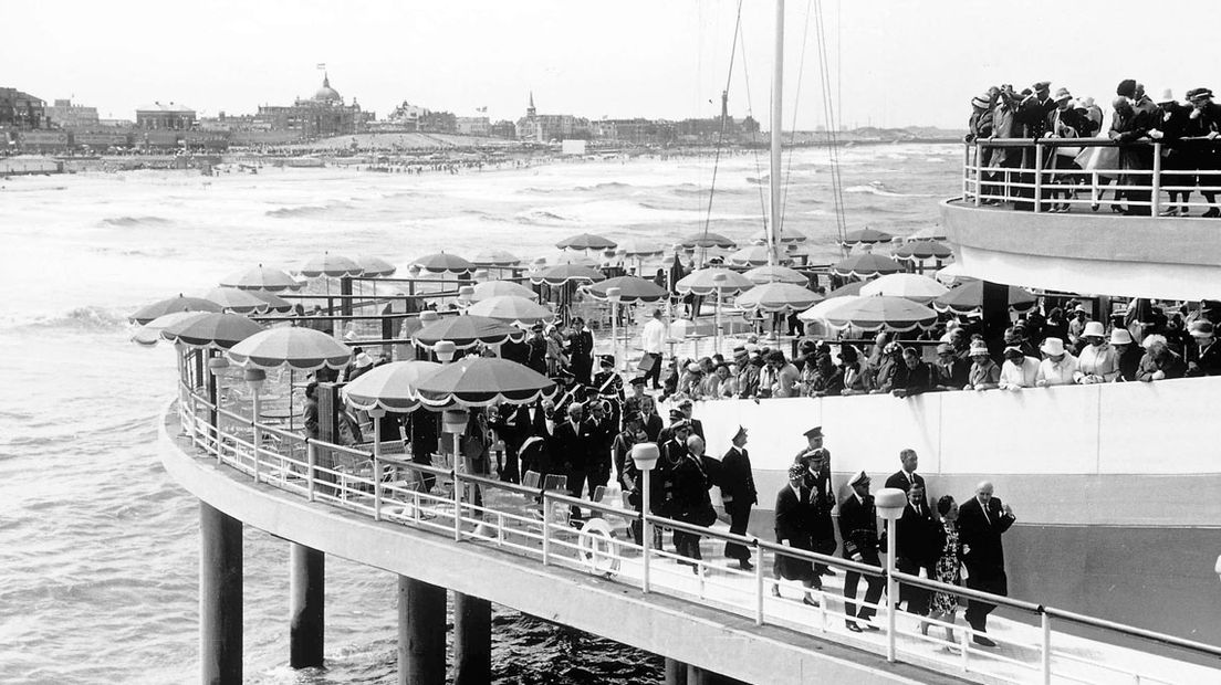 Rondleiding op de Pier met Juliana