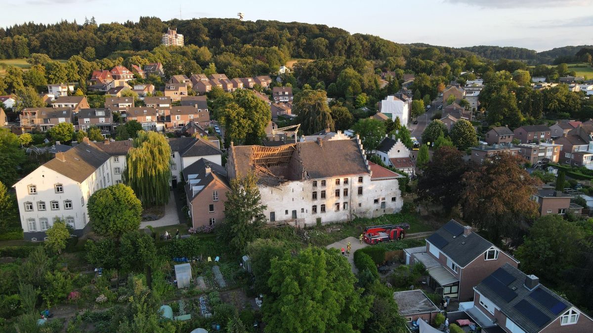 Bewoners appartementen naast ingestorte hoeve moeten woning voorlopig verlaten