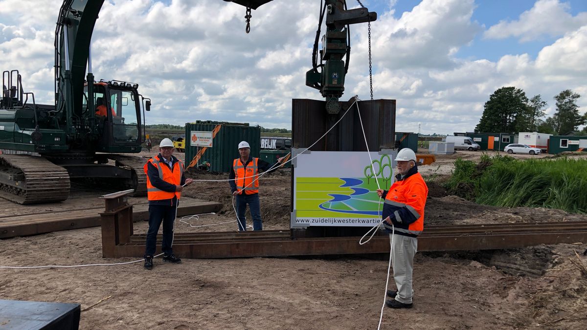 Symbolische eerste steen voor nieuw gemaal bij Lettelbert